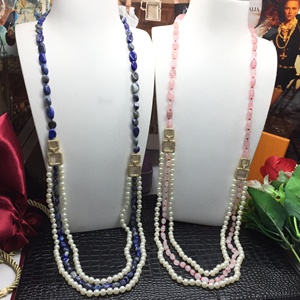 Precio barato 2023 nuevos collares largos de joyería de perlas de concha de moda de piedra natural para mujeres - Product Image 5