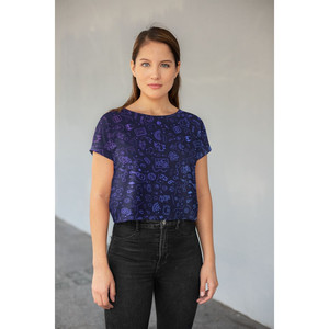 T-shirt corta con stampa integrale con motivo astratto (23) - Product Image 1