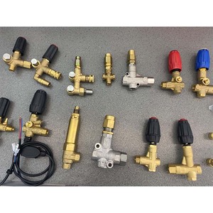 مضخة غسيل ضغط عالي تريبليكس 100 بار 11 لتر/دقيقة W98 WS98 WBL1111 130 بار 1900 رطل لكل بوصة مربعة 2.1 غالون في الدقيقة لغسيل السيارات (AR <span class=keywords><strong>Pump</strong></span> Interpump Bertolini) - Product Image 4