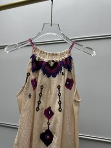 Camiseta sin mangas con cuello halter bordada estilo bohemio vintage francés para mujer, blusa bordada sin mangas - Product Image 3