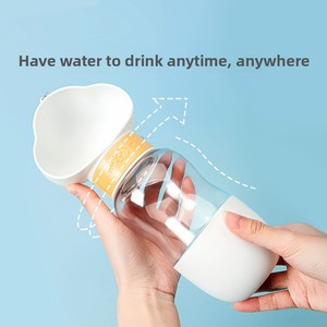 Botella de Agua Portátil de Lujo para Mascotas, Dispensador de Viaje a Prueba de Fugas para Perros, Tazón de Silicona de Grado Alimenticio para Caminar y Hacer Senderismo, Venta al Por Mayor OEM - Product Image 3
