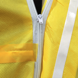EPI TYPE 3 Jaune Couleur Vêtements de protection chimique personnalisés Uniforme de sécurité Vêtements de travail industriels Peintres FR Combinaison <span class=keywords><strong>pour</strong></span> hommes - Product Image 6