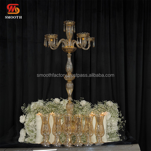 Candelabro LEDA para Decoración de Mesa, Estilo Retro, 6 Brazos, Color Dorado, Portavelas de Cristal Transparente para Bodas - Product Image 3