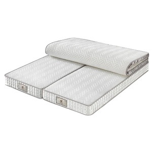 Colchón de Espuma Plegable de 3 Secciones, Venta al por Mayor, Fabricante de Colchones de China <span class=keywords><strong>para</strong></span> Dormitorios Escolares, Habitaciones de Alquiler, el Más Popular en Japón - Product Image 1