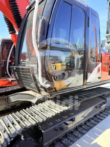 Secondhand Hitachi Digger ZX120 High Quality <b>Machine</b> 12Ton Hitachi Used <b>Excavator</b> ZX120 ZX130W ZX135 ZX200 ZX210 for Sale - Product Image 3