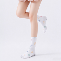 Chaussettes de yoga personnalisées antidérapantes, douces et confortables, chaussettes mi-hautes à motif souriant, antidérapantes pour le Pilates, la barre et le fitness en intérieur