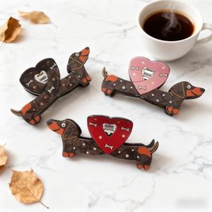 Vente flash, nouveaux motifs créatifs, forme de cœur, grand clip à cheveux en PVC de 12 cm pour femmes, amoureux des animaux, accessoires pour cheveux et maintien des cheveux - Product Image 1