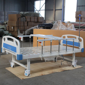 Высококачественная двухфункциональная больничная кровать с двумя ручками для пациентов с параличом - Product Image 1