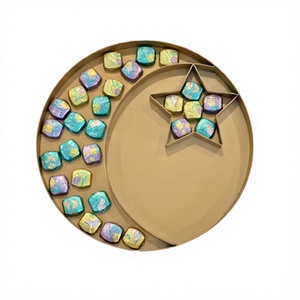 Plateau à chocolats en métal couleur or, design fabuleux, plateau à dattes, taille personnalisée, forme lune et étoile, plateau du Ramadan - Product Image 1