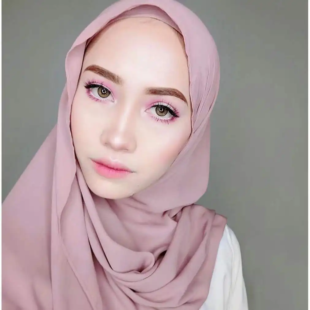 Hot selling wholesale cheap price factory Arab Dubai Muslim chiffon scarf hijab women Malaysia head wrap Plain scarf hijabHot sa