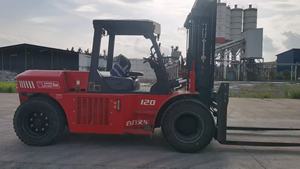 รถยกดีเซล Heli/TCM/Komatsu รุ่น FD120 ขนาด 5/6/8/12/15/16 ตัน พร้อมระบบไฮดรอลิก ยกขึ้นได้  เครื่องยนต์ญี่ปุ่น  ลดราคาพิเศษ - Product Image 2