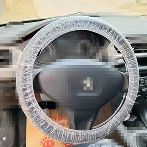 Couverture en <span class=keywords><strong>plastique</strong></span> <span class=keywords><strong>jetable</strong></span> de <span class=keywords><strong>volant</strong></span> avec l'élastique pour réparer la voiture - Product Image 4