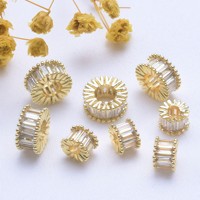 Lot de 20 perles entretoises à grand trou de 6 mm en laiton plaqué or 18 carats avec micro-pavé de zircone cubique pour la fabrication de bijoux DIY (bracelets, colliers)