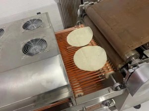 เครื่องทำขนมปัง Pita แบบอัตโนมัติอุปกรณ์สายการผลิตทาโก้เม็กซิกันแบบใช้ในเชิงพาณิชย์ - Product Image 2