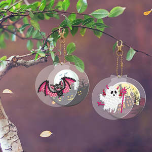 ชุดอุปกรณ์ศิลปะเพชร DIY คุณภาพสูง ลายค้างคาวน่ารัก ของตกแต่งพวงกุญแจฮาโลวีน สำหรับเด็ก ของขวัญสุดพิเศษ - Product Image 4