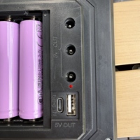 Kit d'éclairage solaire d'urgence 6W avec batterie 7200mAh et sorties USB Type-C et DC pour système d'éclairage solaire domestique
