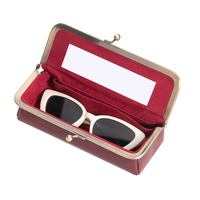 Caja de joyería de cuero genuino para mujer, estuche retro para gafas, organizador con bloqueo RFID y monedero largo con cierre de beso y espejo RB6135