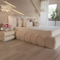 Lit King Size Populaire en Tissu Style Crème avec Rangement, Mobilier de Chambre à Coucher, Dernier Cri, Design Moderne, Lit Nuage Rembourré, En Vente