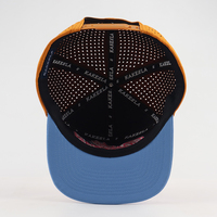 Casquette Snapback de Luxe Sportive Noire Personnalisée de Haute Qualité à 7 Panneaux avec Patch PVC, Imperméable et Perforations Découpées au Laser