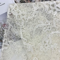 Tulle élégant en gros, tissu en dentelle à paillettes, broderie, non élastique, polyester, motif floral, maille, pour robe de mariée
