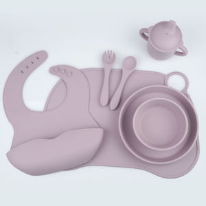 Juego de Platos de Silicona para Bebés, Libres de BPA, con Succión, Diseño de Dibujos Animados, para el Aprendizaje de la Alimentación, con Cuchara y Tenedor, Personalizable, Se Aceptan Pedidos OEM - Product Image 1