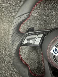 <span class=keywords><strong>Volant</strong></span> en cuir perforé à fond plat de style RS <span class=keywords><strong>SLine</strong></span> personnalisé pour Audi A3 A4 B7 A6 C7 R8 RS3 A7 RS5 RS6 A8 Q5 Q8 - Product Image 2