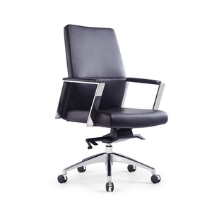 Chaise de bureau en cuir rouge rose, mobilier de bureau Dubaï - Product Image 3