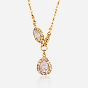 Collier pendentif goutte d'eau en acier inoxydable et zircon pour femme, bijou de soirée élégant, chaîne de clavicule avec sertissage pavé - Product Image 1
