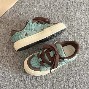 <span class=keywords><strong>Sneakers</strong></span> Casual Retrò da <span class=keywords><strong>Donna</strong></span> 2025 Nuova Collezione Primavera Autunno con Suola Spessa <span class=keywords><strong>Bianche</strong></span> Versatili Traspiranti Antiscivolo per Studentesse - Product Image 4