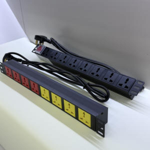 Couleurs personnalisables 1U 6Way Universal 250V Unité de distribution d'énergie Coque en alliage d'aluminium Interrupteur marche/arrêt Protection contre les surcharges IP20 - Product Image 2