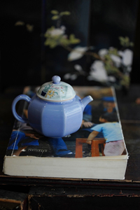 <span class=keywords><strong>Set</strong></span> da Tè in Porcellana Ottagonale 'Whispering Blossom' - Blu Cielo Dipinto a Mano, Tradizionale Cinese, Resistente al Calore ed Ecologico - Product Image 5