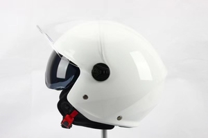 Casque de moto ouvert blanc brillant 3/4 homologué DOT avec visière solaire escamotable et écran transparent pour adulte, idéal pour la conduite urbaine et les croisières - Product Image 5