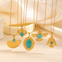 Nouveau collier pendentif en forme de cœur d'aigle en turquoise plaqué or en acier inoxydable