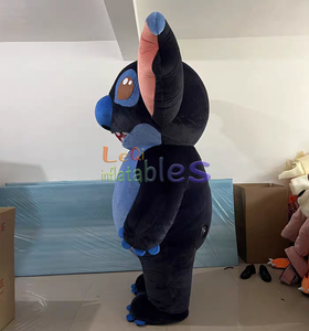 <span class=keywords><strong>Stich</strong></span> negro de 2m con traje de Navidad, <span class=keywords><strong>disfraz</strong></span> de Mascota, mascota de <span class=keywords><strong>Stich</strong></span> inflable, disfraces móviles de felpa de piel de <span class=keywords><strong>Stich</strong></span> para vacaciones - Product Image 4