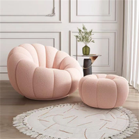 Canapé fauteuil de salon en velours coloré de style nordique moderne avec un design en forme de citrouille crème