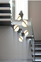 Lustre en verre et laiton pour la décoration de la maison
