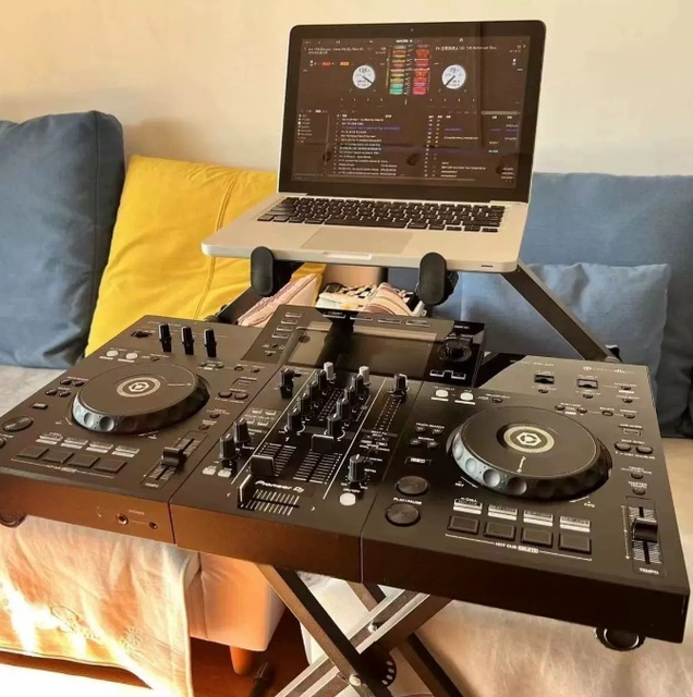 DJ Disc Player Digital Controller Stand Double Tube Folding Thick Keyboard Stand Adjustable Welded Stand Accessories ST022702