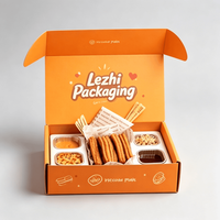 Boîte d'emballage en papier personnalisée de qualité alimentaire pour gaufres, mochi, donuts, sushis, snacks à emporter, churros, avec trous pour sauce