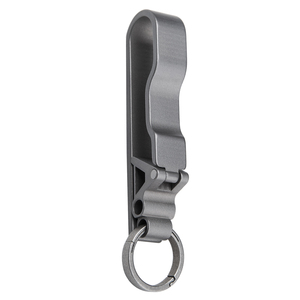 TGZUO Portachiavi Minimalista in Titanio con Moschettone, Lavorazione CNC di Precisione, Portachiavi EDC Aerodinamico, Connettore Portatile per Chiavi Auto - Product Image 1