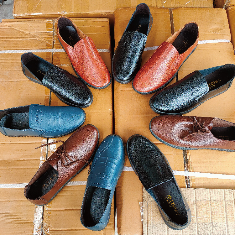 Дешевые мужские мокасины, кожаная повседневная обувь для взрослых, мужские итальянские новые стили