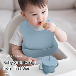 Ensemble d'alimentation pour bébé en silicone couleur personnalisée, bol à ventouse, tasse à bec, cuillère, jouet de dentition de qualité alimentaire - Product Image 1
