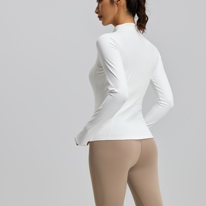 女式成人修身速干瑜伽夹克轻质氨纶/涤纶运动外套适合锻炼 - Product Image 3