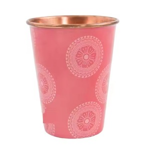 Prix de gros taille personnalisée émail imprimé Meena Design verre à boire en cuivre pur pour la santé consciente avantages verre ayurvédique - Product Image 3