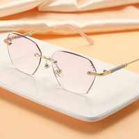 Lunettes de presbytie sans monture bleues à effet diamant pour femmes, lunettes de presbytie élégantes à bordure coupée anti-lumière bleue