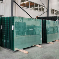 Verre de sécurité trempé poli certifié CE de 15 mm pour la construction de serres, avec des caractéristiques écologiques et haute résistance