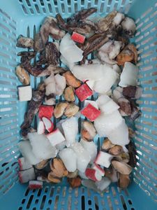 Taiseng Seafoods - Mezcla de Mariscos <span class=keywords><strong>Congelados</strong></span> (Calamar, Mejillón, Carne de Cangrejo y Carne de Calamar) en Bolsa - Precio por Bolsa - Product Image 2