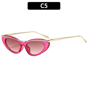 Occhiali da Sole in Policarbonato con Effetto Occhio di Gatto, Design Unico Punk, Personalizzabili e Confortevoli - Product Image 5