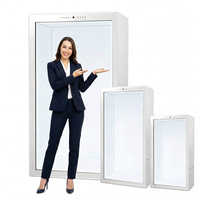 Vitrine holographique 3D intelligente avec hub multimédia interactif et haute luminosité pour les présentations haut de gamme aux salons automobiles