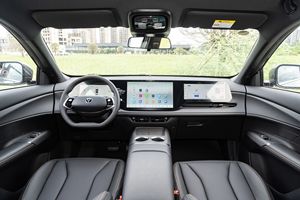 Nouveau Changan CS75 1.5T Turbo Gris SUV 5 places Conduite à gauche Véhicule essence Euro VI en stock 2026 - Product Image 6