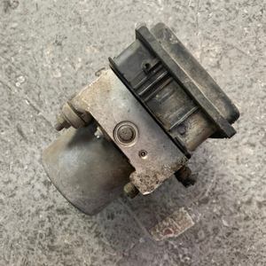 ชุดประกอบปั๊มเบรก <span class=keywords><strong>ABS</strong></span> รุ่น 44050-06090 44510-06070 44510-06060 สำหรับรถยนต์โตโยต้าแคมรี่ - Product Image 3